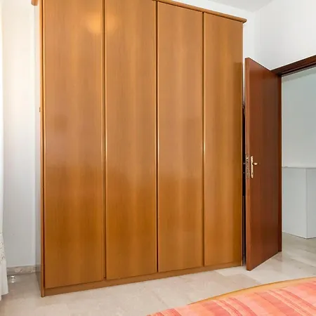 S304 - Sirolo, Trilocale A Due Passi Dal Centro *